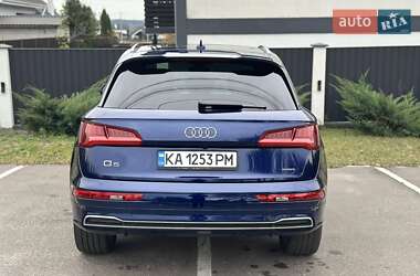 Внедорожник / Кроссовер Audi Q5 2019 в 