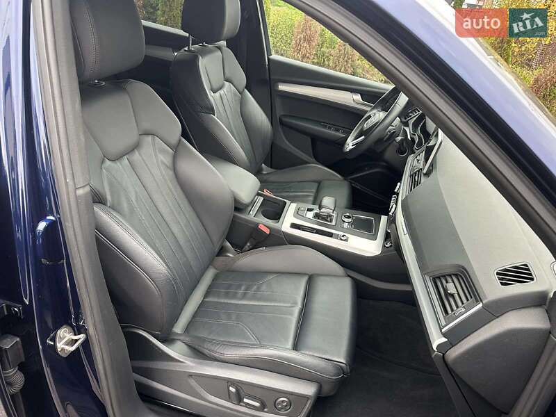 Позашляховик / Кросовер Audi Q5 2019 в Києві фото 11 Позашляховик / Кросовер Audi Q5 2019 в Києві