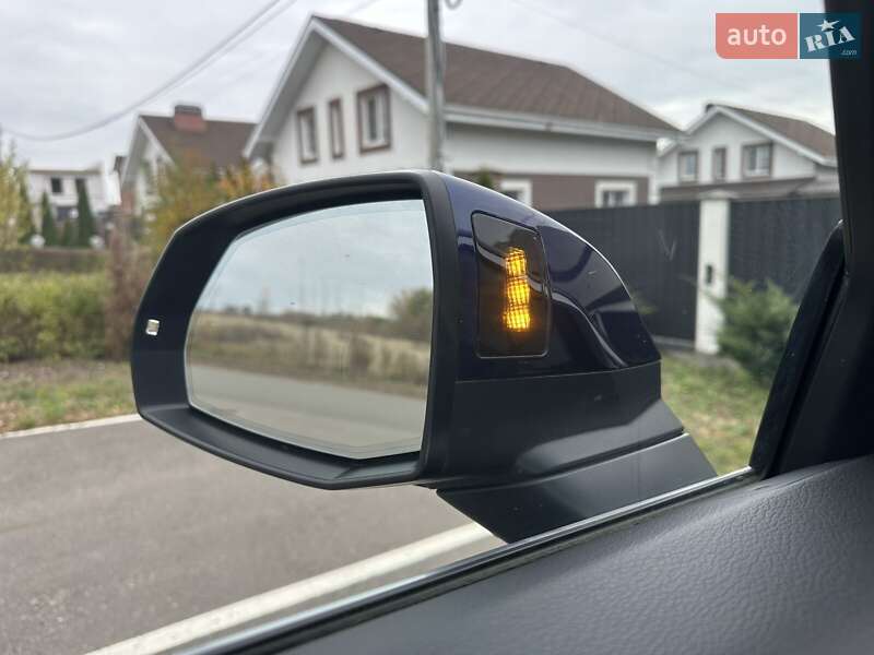 Позашляховик / Кросовер Audi Q5 2019 в Києві фото 22 Позашляховик / Кросовер Audi Q5 2019 в Києві