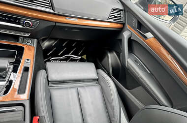 Позашляховик / Кросовер Audi Q5 2021 в  фото 17 Позашляховик / Кросовер Audi Q5 2021 в