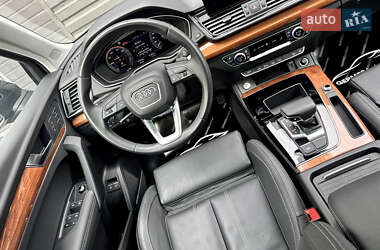 Позашляховик / Кросовер Audi Q5 2021 в  фото 16 Позашляховик / Кросовер Audi Q5 2021 в