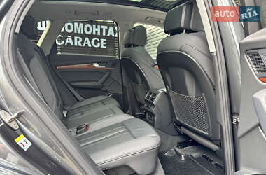 Позашляховик / Кросовер Audi Q5 2021 в  фото 26 Позашляховик / Кросовер Audi Q5 2021 в