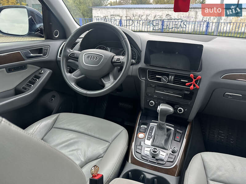 Внедорожник / Кроссовер Audi Q5 2015 в Нововолынске фото 32 Внедорожник / Кроссовер Audi Q5 2015 в Нововолынске