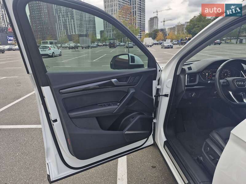 Внедорожник / Кроссовер Audi Q5 2020 в Киеве фото 17 Внедорожник / Кроссовер Audi Q5 2020 в Киеве