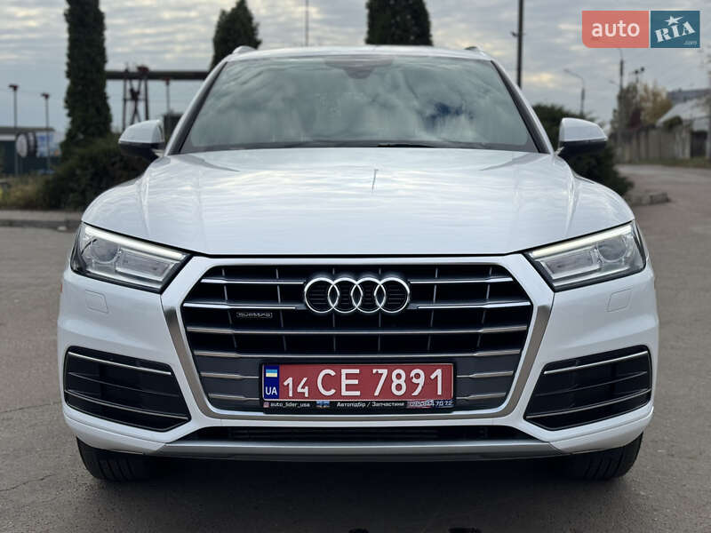 Внедорожник / Кроссовер Audi Q5 2018 в Сумах