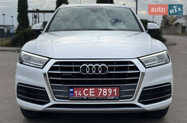 Позашляховик / Кросовер Audi Q5 2018 в 