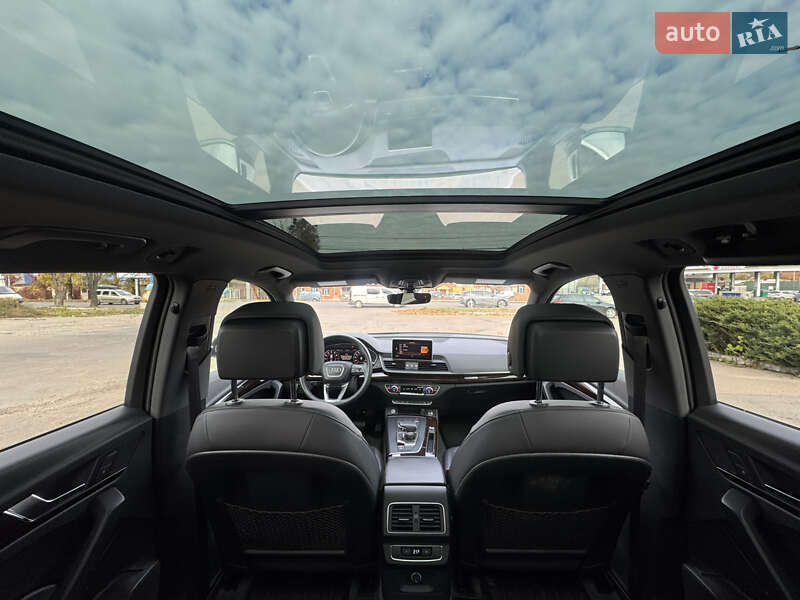 Внедорожник / Кроссовер Audi Q5 2018 в Сумах