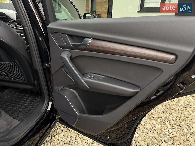 Позашляховик / Кросовер Audi Q5 2023 в Стрию