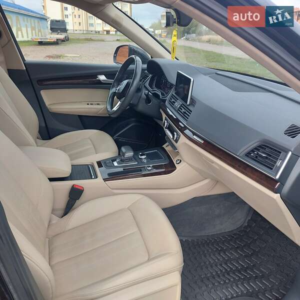 Внедорожник / Кроссовер Audi Q5 2019 в Дрогобыче