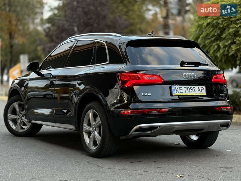 Внедорожник / Кроссовер Audi Q5 2020 в Днепре фото 3 Внедорожник / Кроссовер Audi Q5 2020 в Днепре