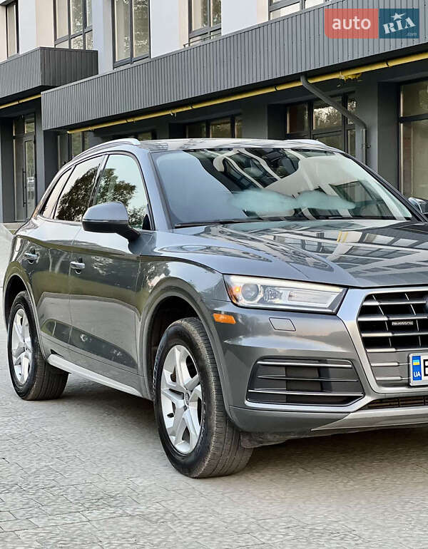 Позашляховик / Кросовер Audi Q5 2017 в Тернополі фото 8 Позашляховик / Кросовер Audi Q5 2017 в Тернополі