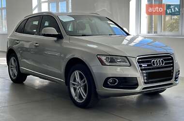 Позашляховик / Кросовер Audi Q5 2015 в Полтаві