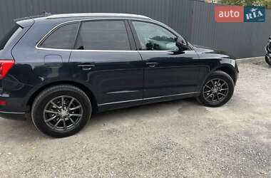 Позашляховик / Кросовер Audi Q5 2011 в 