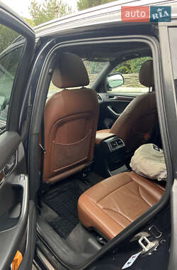 Позашляховик / Кросовер Audi Q5 2011 в 