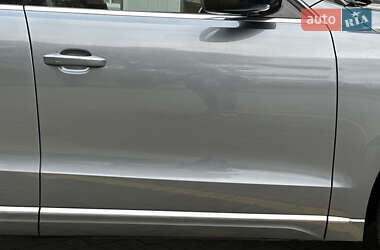 Позашляховик / Кросовер Audi Q5 2015 в 