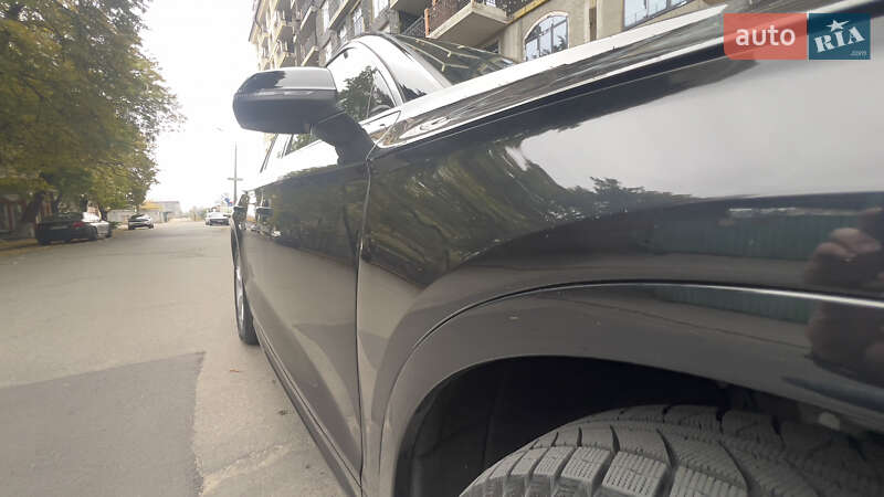 Внедорожник / Кроссовер Audi Q5 2019 в Киеве