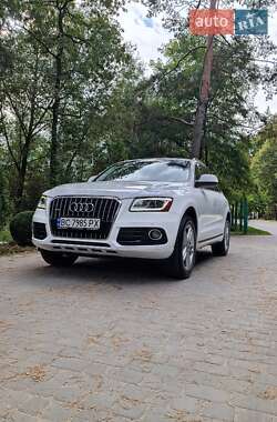 Внедорожник / Кроссовер Audi Q5 2015 в 