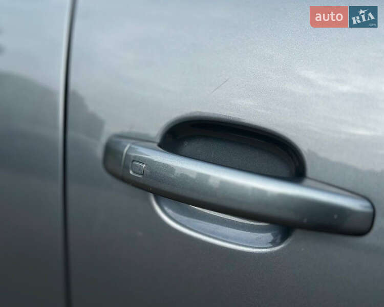 Внедорожник / Кроссовер Audi Q5 2015 в Киеве