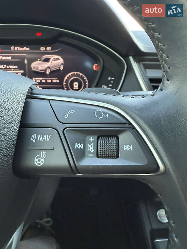 Внедорожник / Кроссовер Audi Q5 2017 в Кривом Роге