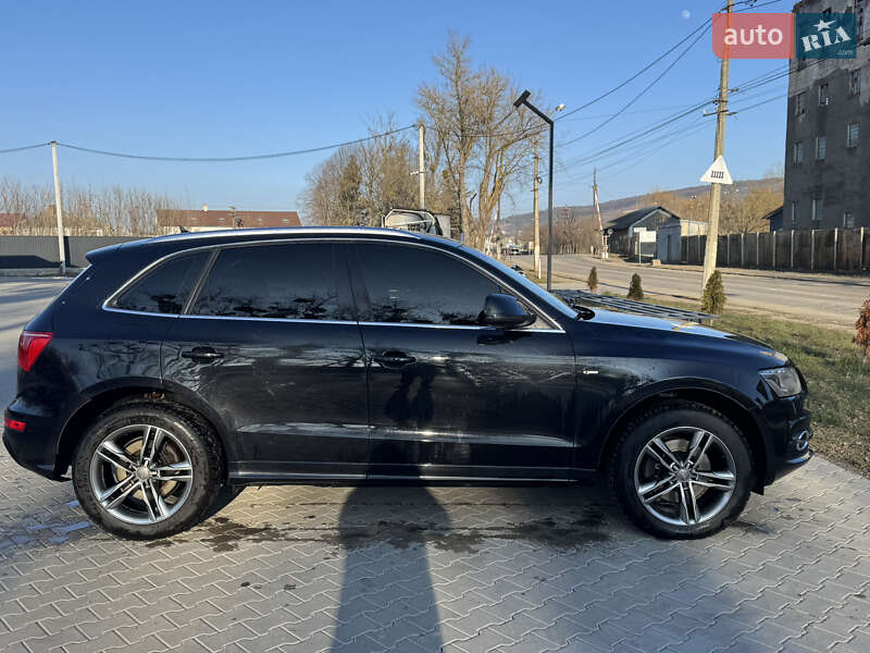 Позашляховик / Кросовер Audi Q5 2009 в Чернівцях