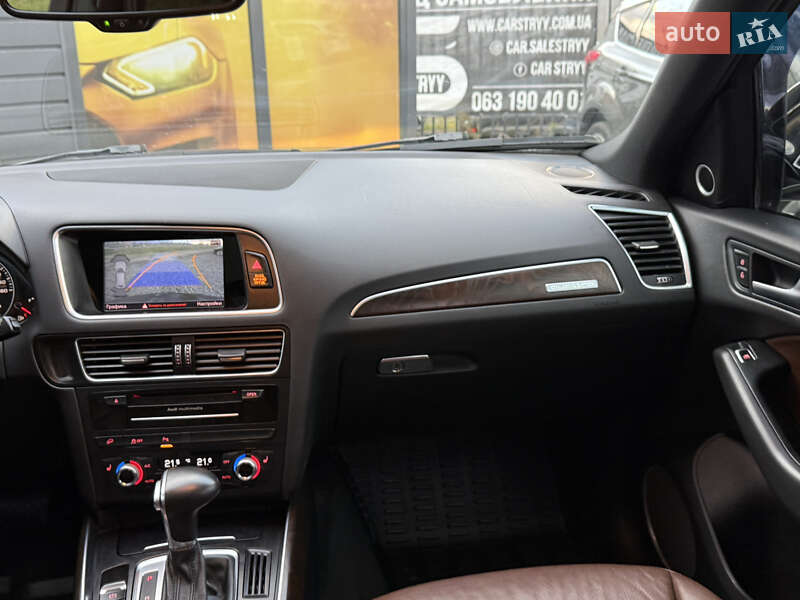 Внедорожник / Кроссовер Audi Q5 2015 в Стрые