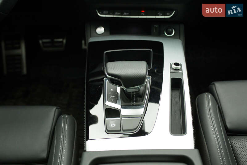 Позашляховик / Кросовер Audi Q5 2024 в Шептицькому