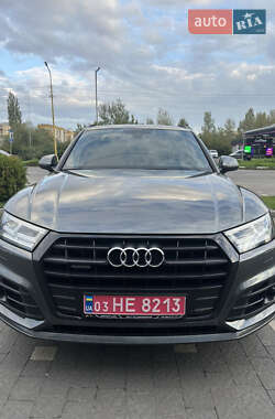 Позашляховик / Кросовер Audi Q5 2019 в Ужгороді
