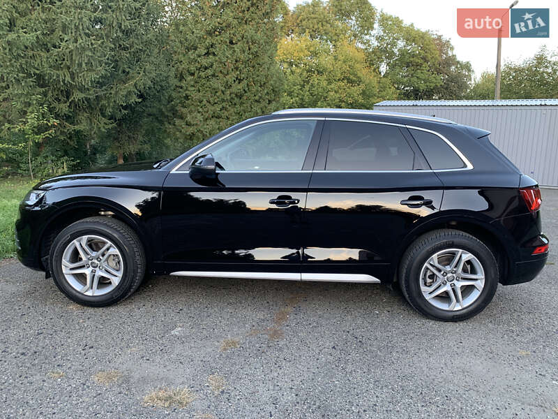 Внедорожник / Кроссовер Audi Q5 2018 в Ивано-Франковске