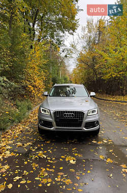 Позашляховик / Кросовер Audi Q5 2015 в Львові