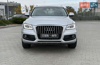 Позашляховик / Кросовер Audi Q5 2012 в 