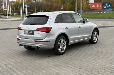 Позашляховик / Кросовер Audi Q5 2012 в 