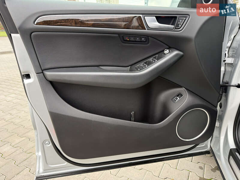 Позашляховик / Кросовер Audi Q5 2012 в Харкові
