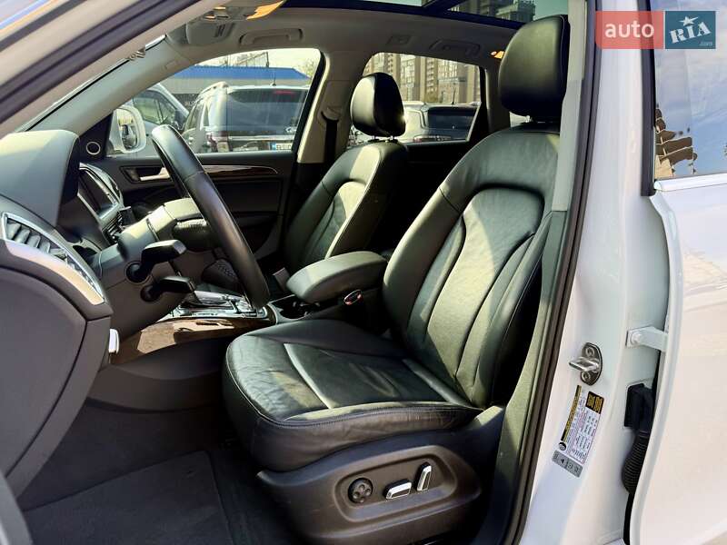 Внедорожник / Кроссовер Audi Q5 2012 в Харькове