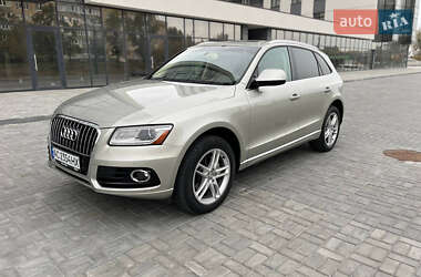 Позашляховик / Кросовер Audi Q5 2016 в 