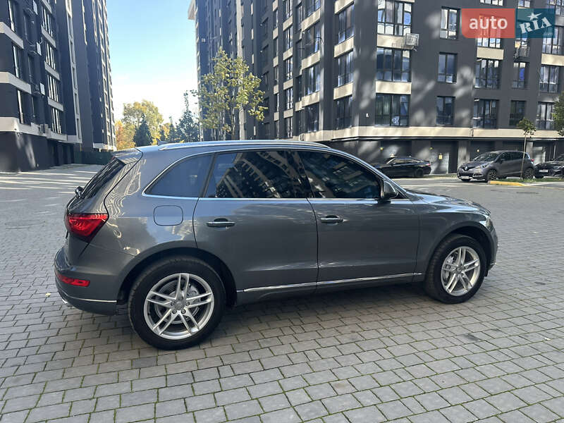 Внедорожник / Кроссовер Audi Q5 2016 в Ивано-Франковске