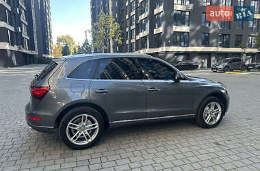 Позашляховик / Кросовер Audi Q5 2016 в  фото 16 Позашляховик / Кросовер Audi Q5 2016 в