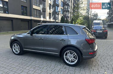 Позашляховик / Кросовер Audi Q5 2016 в  фото 25 Позашляховик / Кросовер Audi Q5 2016 в