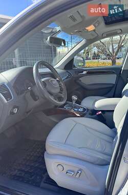 Позашляховик / Кросовер Audi Q5 2013 в 