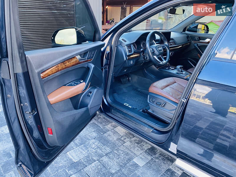 Внедорожник / Кроссовер Audi Q5 2017 в Львове фото 24 Внедорожник / Кроссовер Audi Q5 2017 в Львове