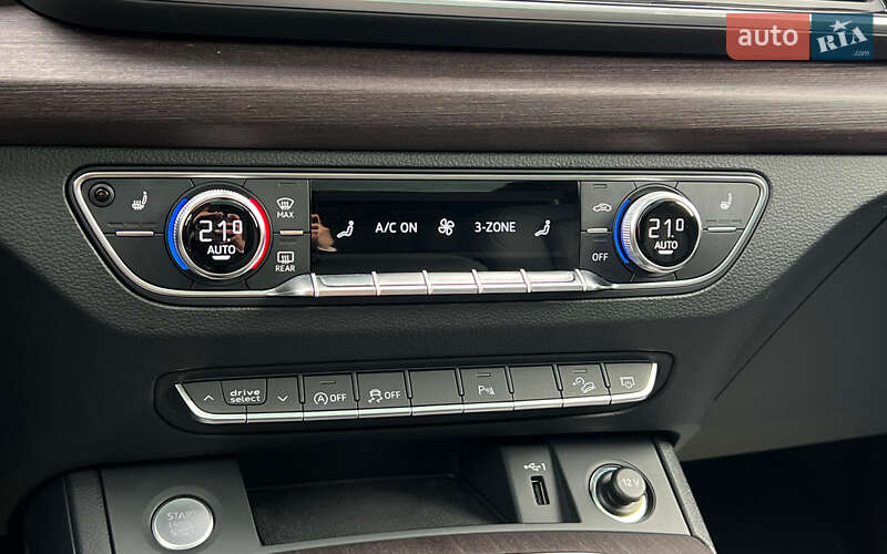 Позашляховик / Кросовер Audi Q5 2020 в Львові