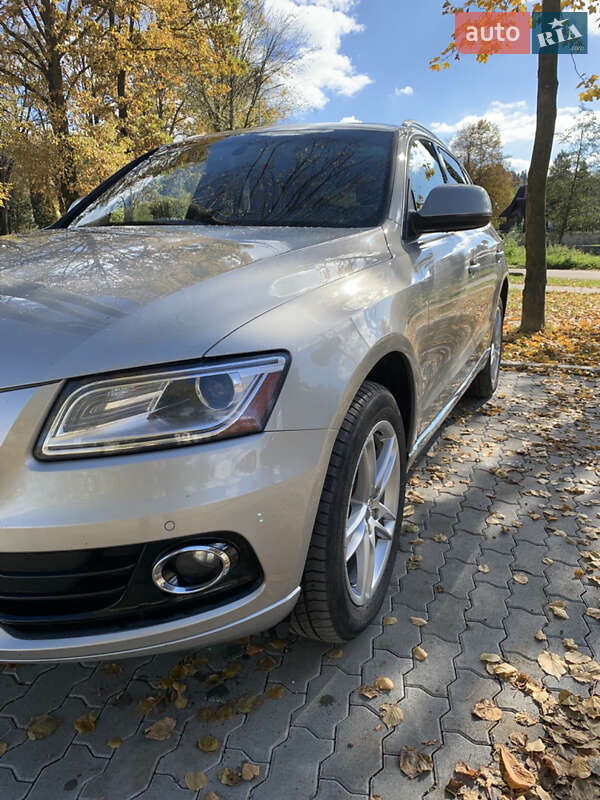 Позашляховик / Кросовер Audi Q5 2014 в Славському