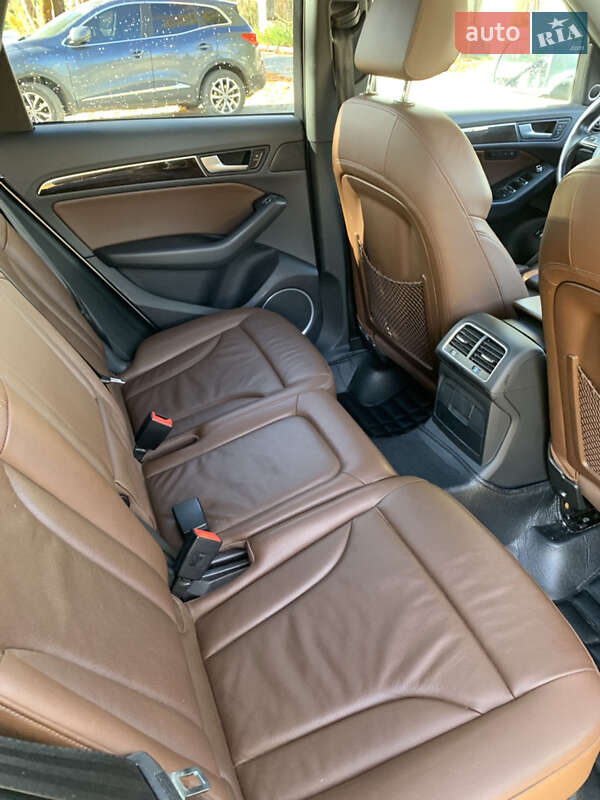 Позашляховик / Кросовер Audi Q5 2014 в Славському