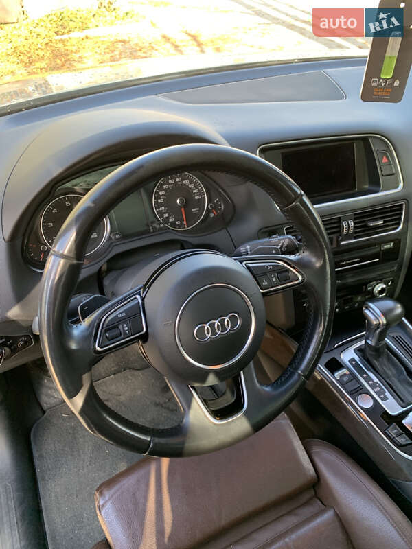 Позашляховик / Кросовер Audi Q5 2014 в Славському