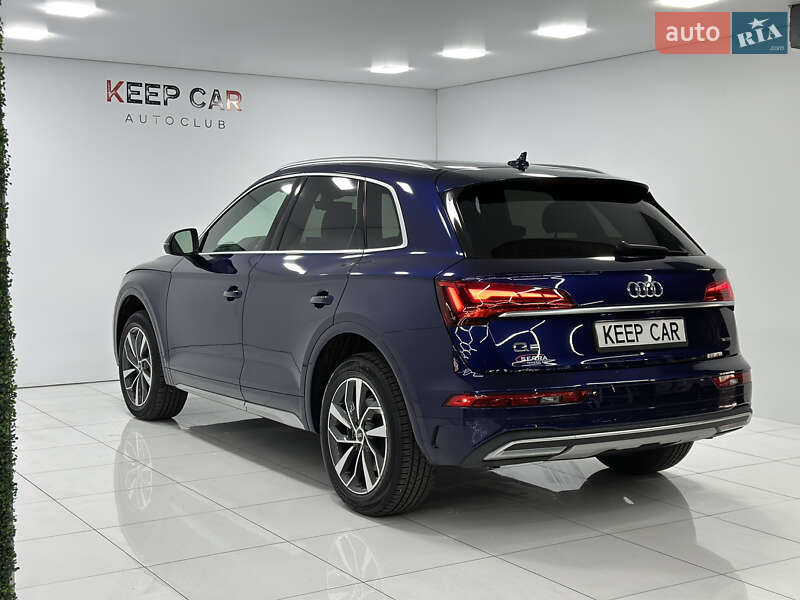 Позашляховик / Кросовер Audi Q5 2021 в Одесі