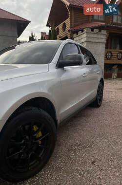 Внедорожник / Кроссовер Audi Q5 2009 в 