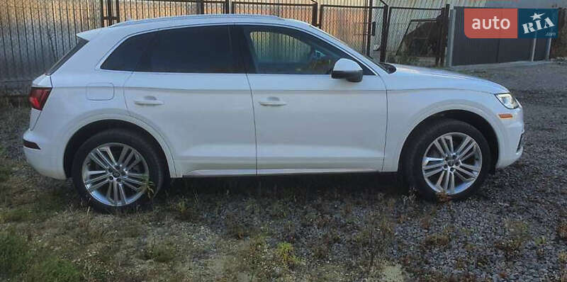 Внедорожник / Кроссовер Audi Q5 2017 в Киеве фото 6 Внедорожник / Кроссовер Audi Q5 2017 в Киеве