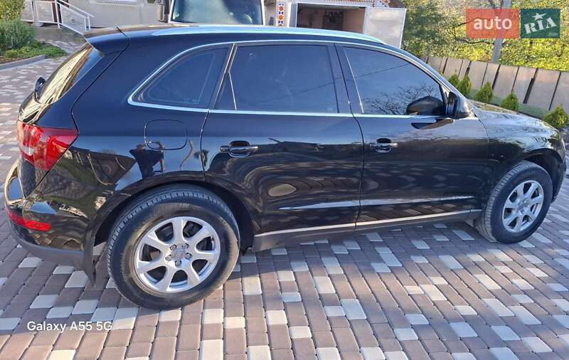 Внедорожник / Кроссовер Audi Q5 2010 в Хотине фото 4 Внедорожник / Кроссовер Audi Q5 2010 в Хотине