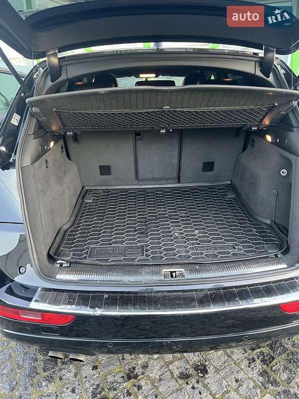 Внедорожник / Кроссовер Audi Q5 2010 в Золочеве