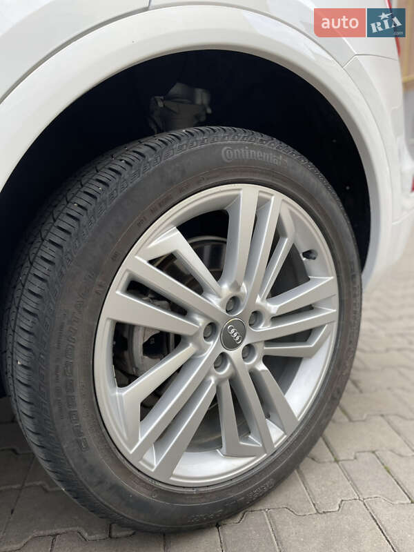 Внедорожник / Кроссовер Audi Q5 2017 в Черновцах фото 25 Внедорожник / Кроссовер Audi Q5 2017 в Черновцах