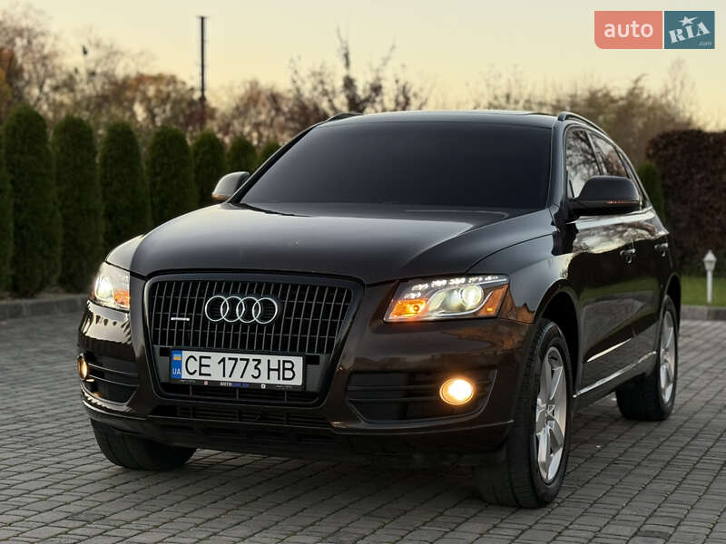 Позашляховик / Кросовер Audi Q5 2011 в Чернівцях